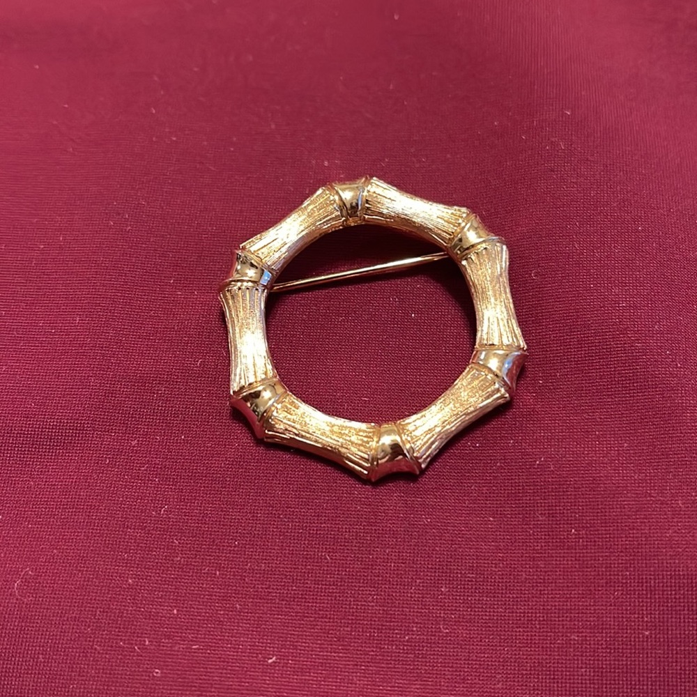Avon Vintage Bamboo Pin